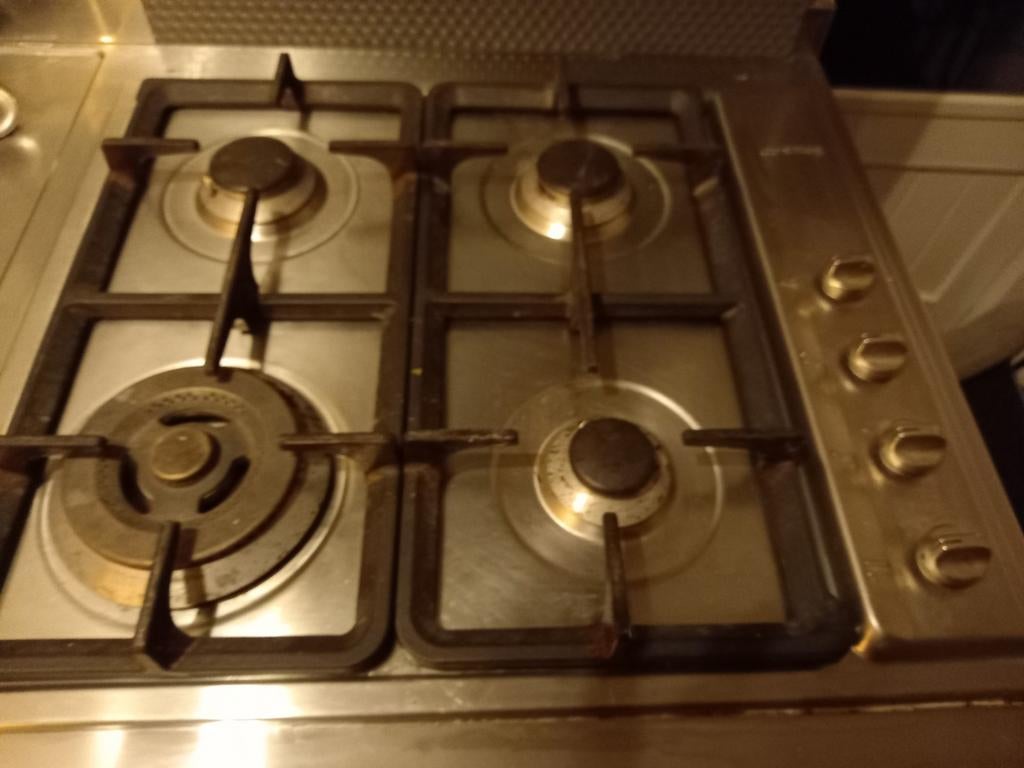 Smeg gaspit zgan. 4 pits. Moet weg, Ophalen of Verzenden