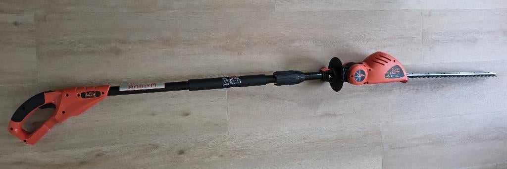 Black+Decker Accu Heggenschaar op steel 18V 43cm zonder accu, Ophalen, Gebruikt, Accu, Black & Decker