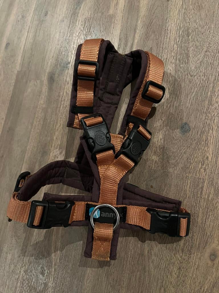 Anny x tuig maat xs met neksluiting, Dieren en Toebehoren, Ophalen, Gebruikt