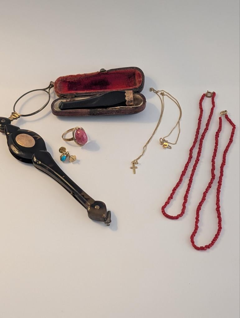 Diverse gouden sieraden en objecten, Ophalen of Verzenden, Goud