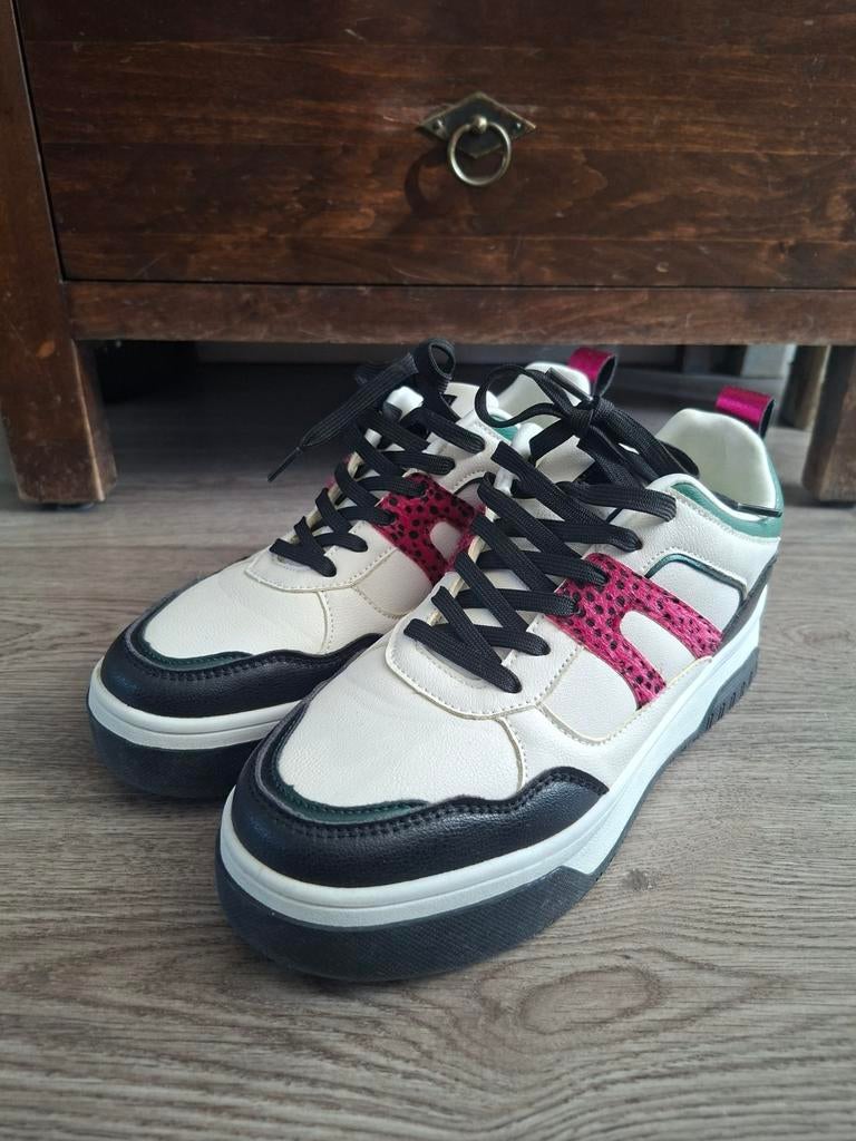 Damesgymp, Posh by Poelman, maat 39, Ophalen of Verzenden, Zo goed als nieuw, Sneakers of Gympen