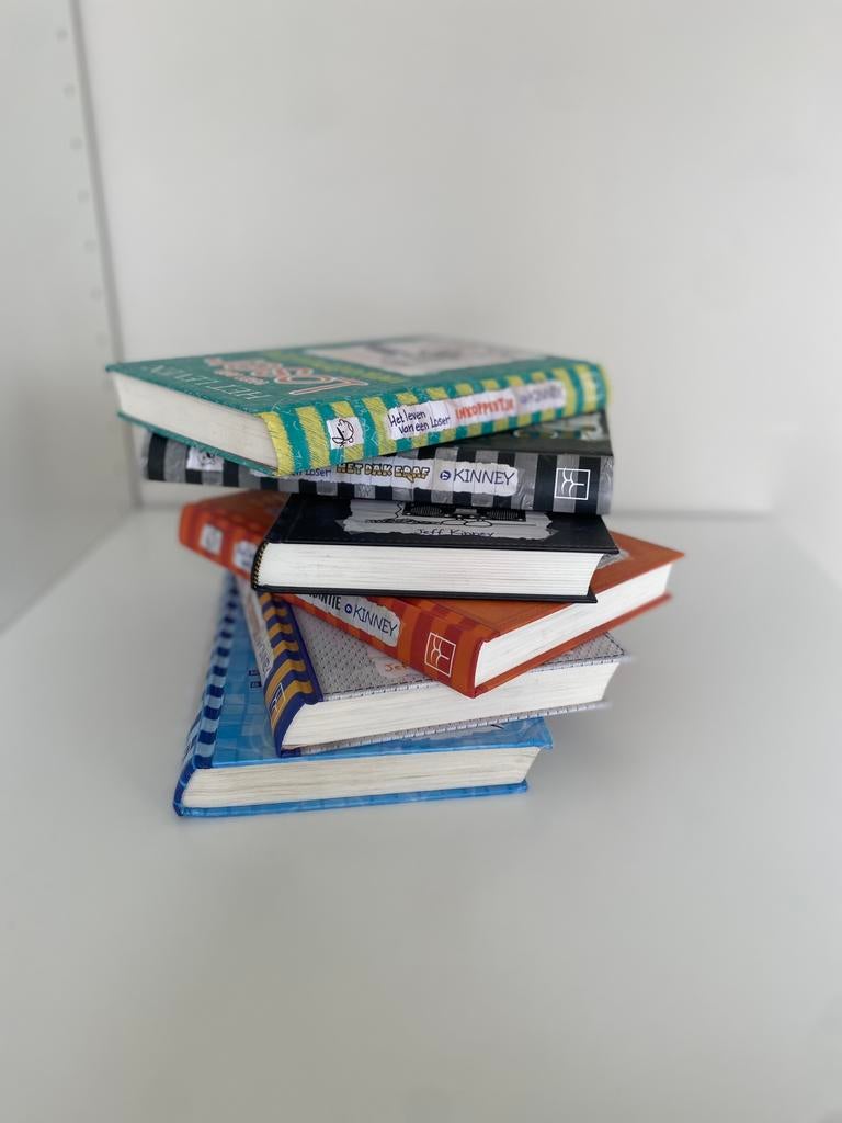 6 Leven van een loser boeken, Ophalen of Verzenden, Zo goed als nieuw, Verhalen