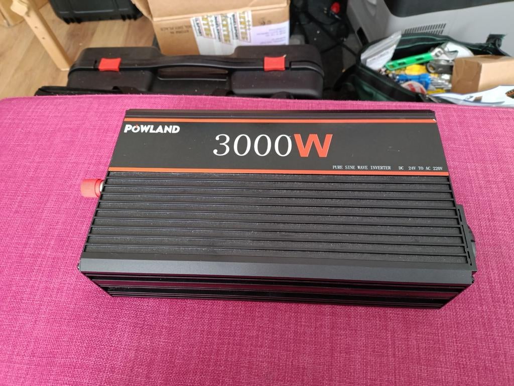 POWLAND Omvormer 24v>230v 1500w, Caravans en Kamperen, Camper-accessoires, Ophalen of Verzenden