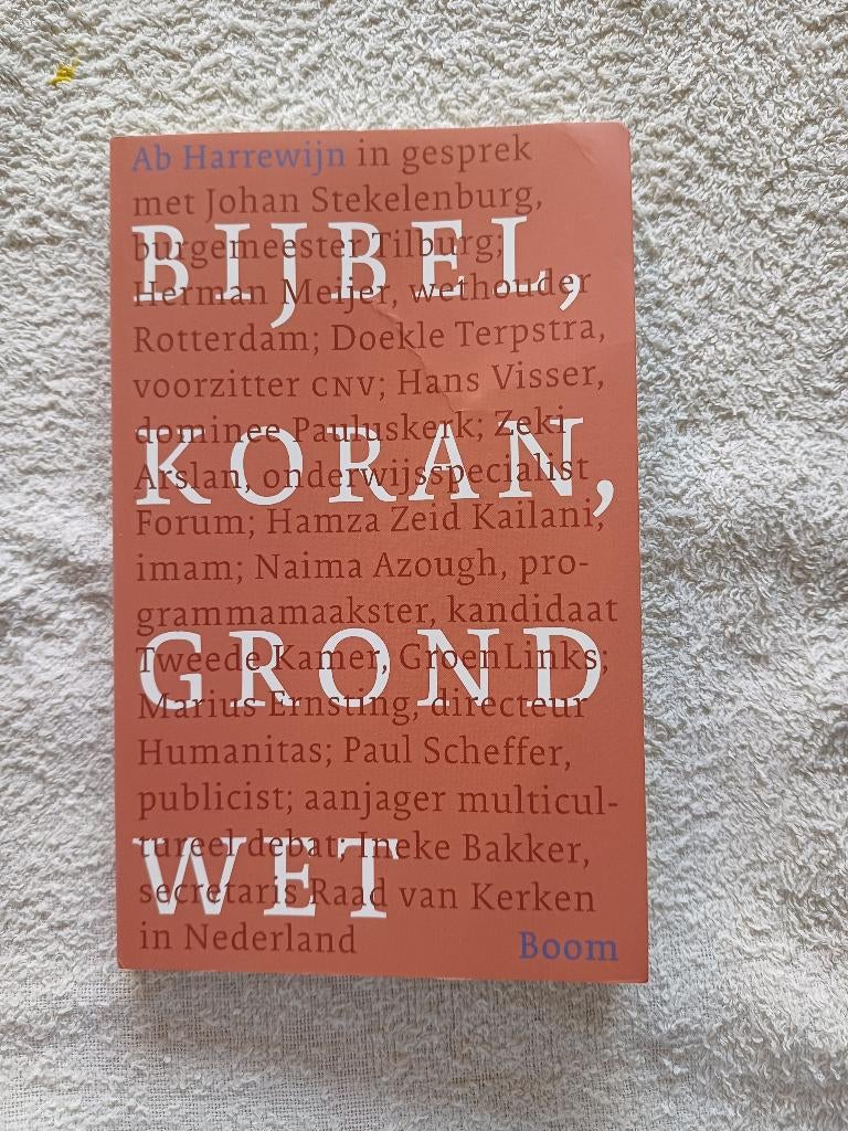 Bijbel, Koran, Grondwet, Ophalen of Verzenden, Gelezen, Ab Harrewijn