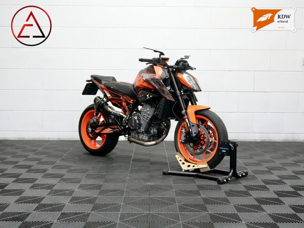 KTM 890 Duke GP ABS 1e Eigenaar - IX uitlaat - Fabrieksgaran, Meer dan 35 kW, Toermotor, KTM Sportmotorcycle Nederland, Sportuitlaat