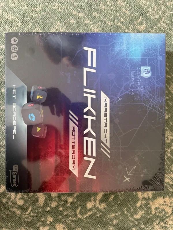 Spel Flikken Rotterdam (nieuw in verpakking), Hobby en Vrije tijd, Gezelschapsspellen | Bordspellen, Ophalen of Verzenden, Nieuw