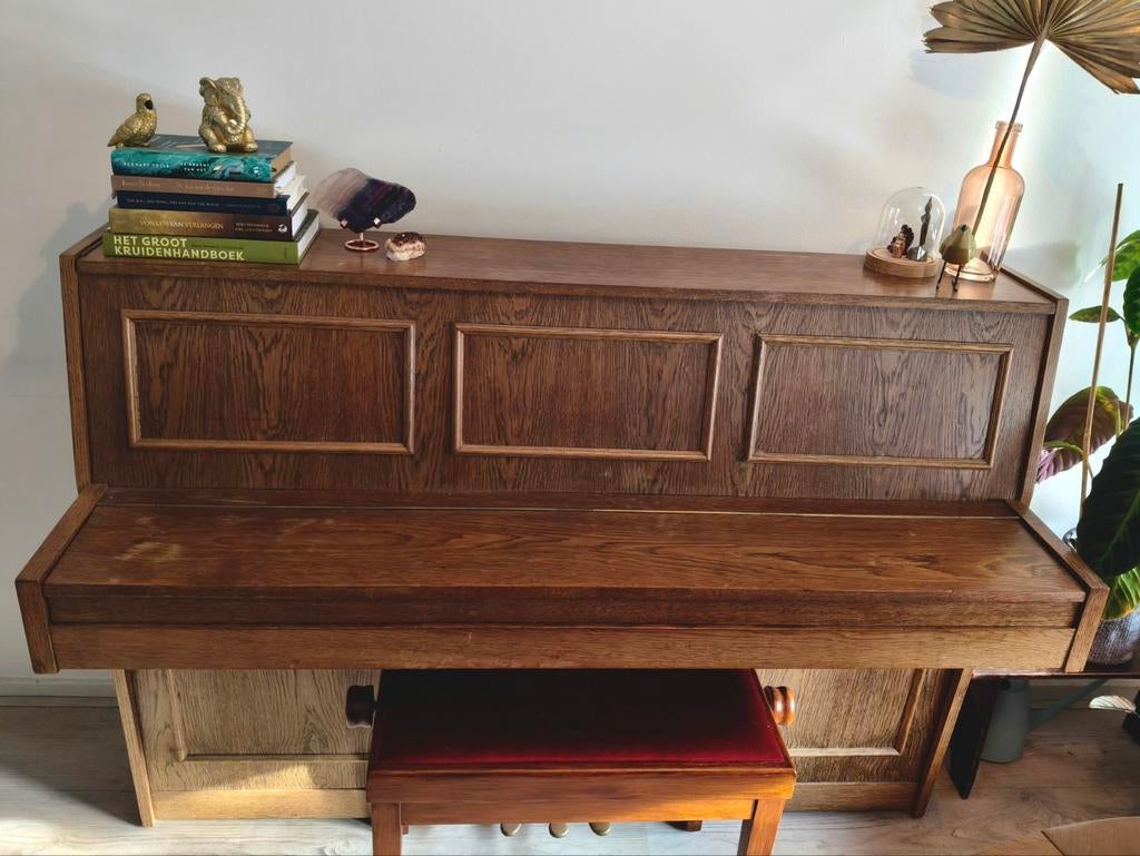 Mooie Lindbergh piano – warme klank – goed onderhouden, Muziek en Instrumenten, Piano's, Ophalen, Gebruikt, Bruin, Piano