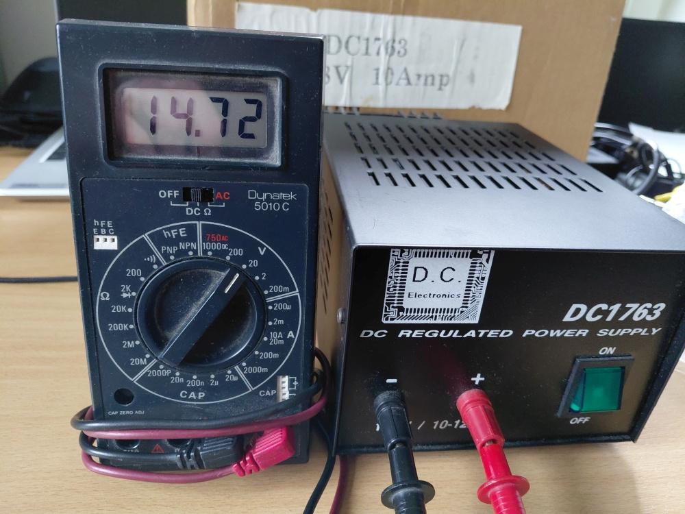 Voeding DC lineair '12V' 10A, Ophalen of Verzenden, Zo goed als nieuw, Zender en Ontvanger