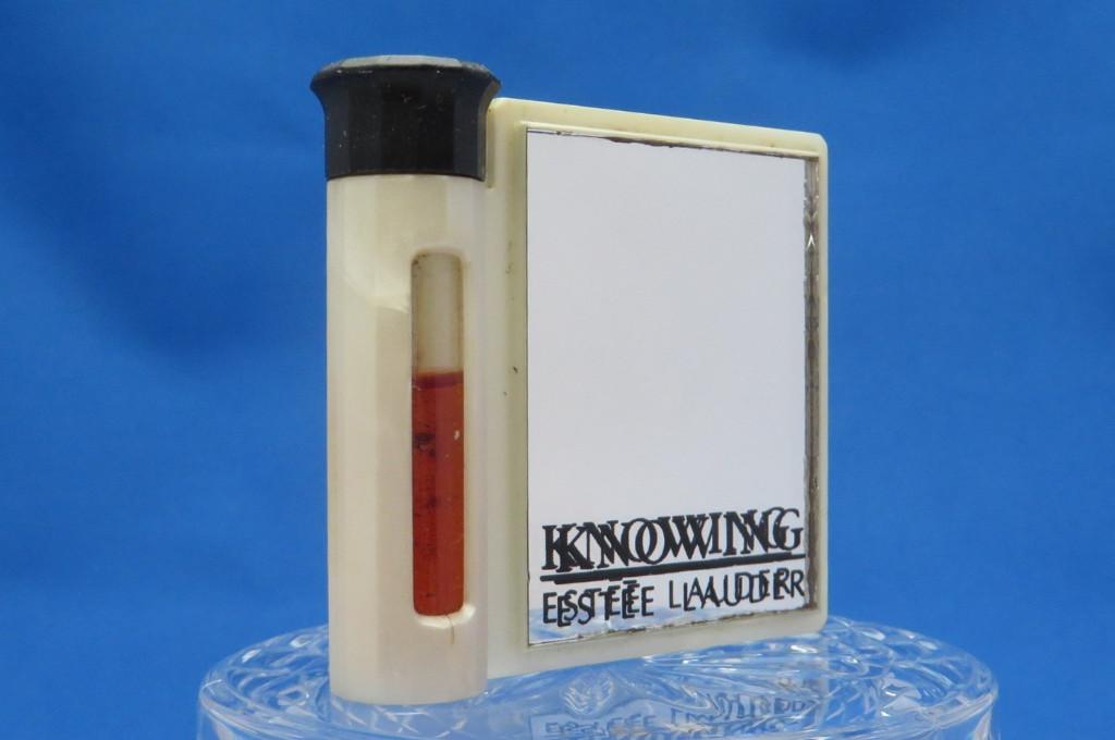 mini - ESTEE LAUDER - Knowing - 5ml - P - 5cm, Ophalen of Verzenden, Gebruikt, Miniatuur, Gevuld