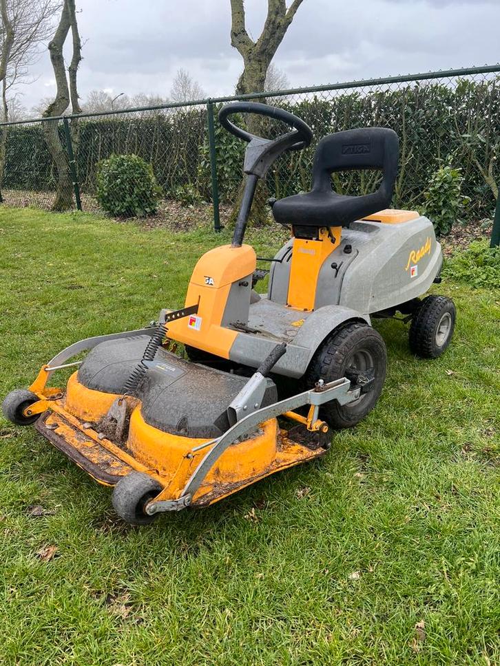 Zoals ingeruild: Stiga Ready frontmaaier zitmaaier 10,5pk, Tuin en Terras, Zitmaaiers, Gebruikt, 90 tot 120 cm, Elektrische starter