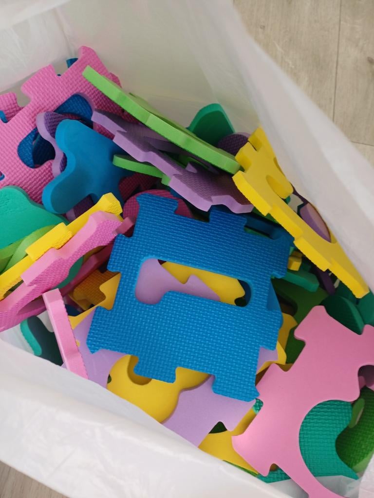 Foam letter puzzel, Ophalen