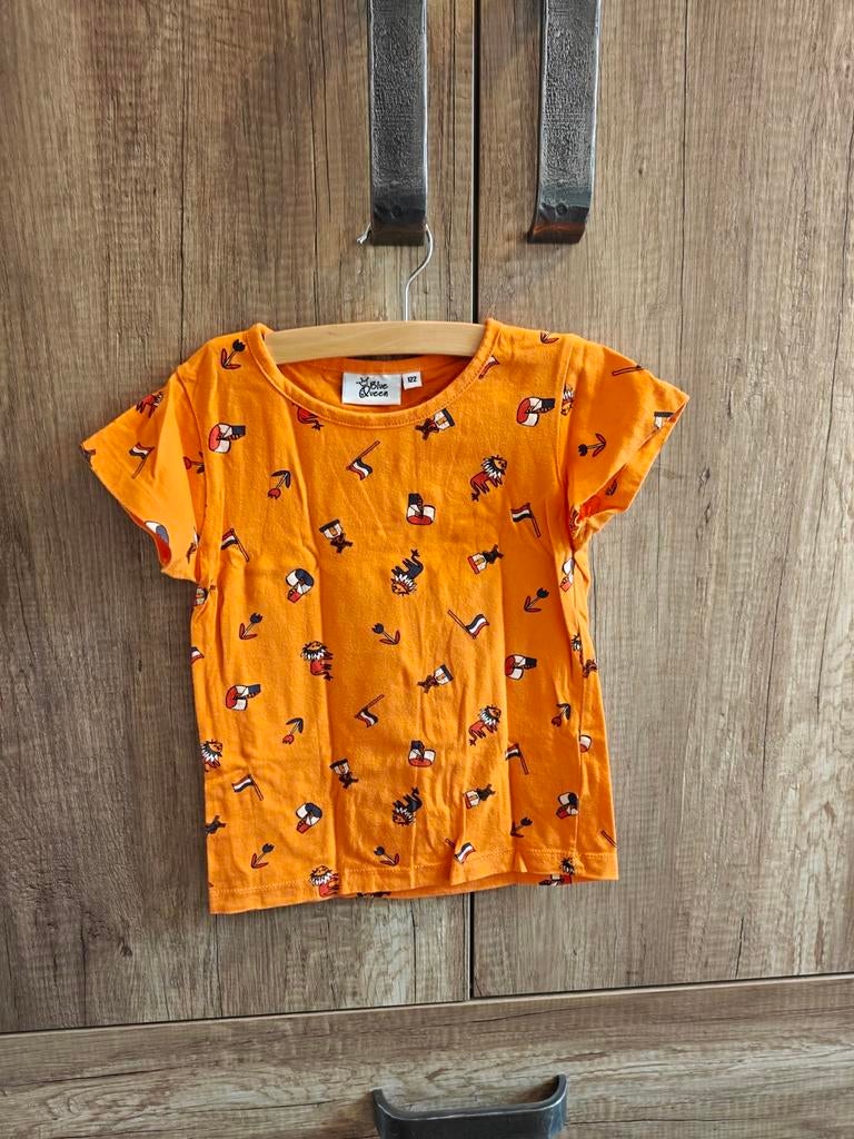 Koningsdag shirtje / oranje shirtje, maat 122, Kinderen en Baby's, Kinderkleding | Maat 122, Ophalen of Verzenden, Zo goed als nieuw