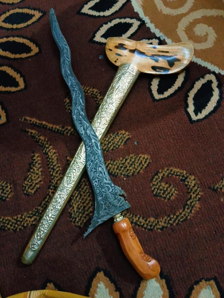 Antieke Keris Naga Liman 7 Luk Lar Gangsir Timohohout SVG03, Verzenden