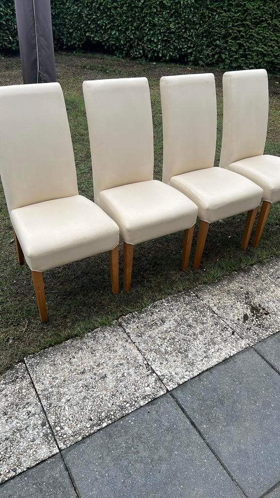 Vier crèmekleurige eetkamerstoelen, Gebruikt, Overige kleuren, Ophalen of Verzenden, Vier