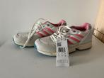 Adidas zx 5020 torsion, Nieuw, Ophalen of Verzenden, Sneakers of Gympen, Roze