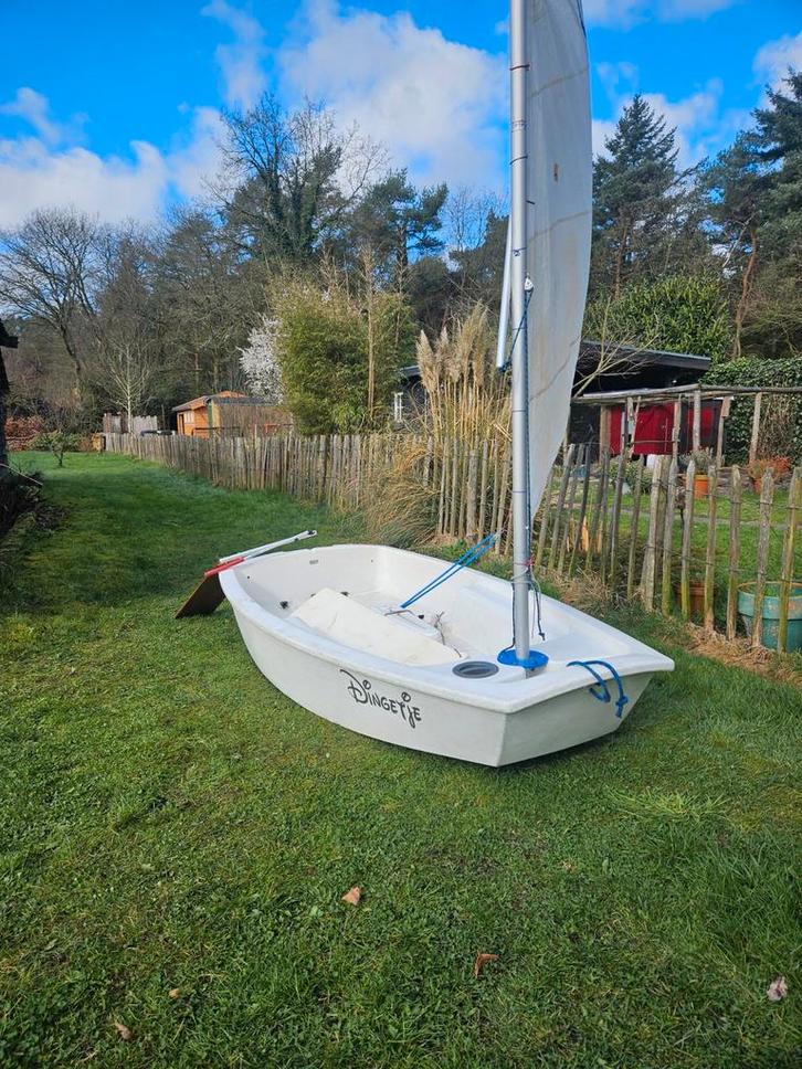 Optimist, Watersport en Boten, Open zeilboten, Gebruikt, Optimist, Minder dan 3 meter, Overige materialen, Geen motor, Overige brandstoffen