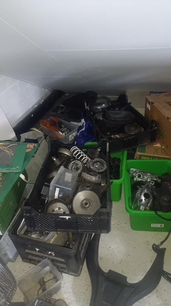 piaggio onderdelen, Ophalen of Verzenden, Zo goed als nieuw, Overige typen, Piaggio