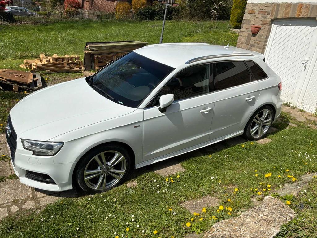 2017 Audi A3 Sportback Series S Line Car, Auto's, Audi, Bedrijf, A3, Diesel, Overige carrosserieën, Gebruikt