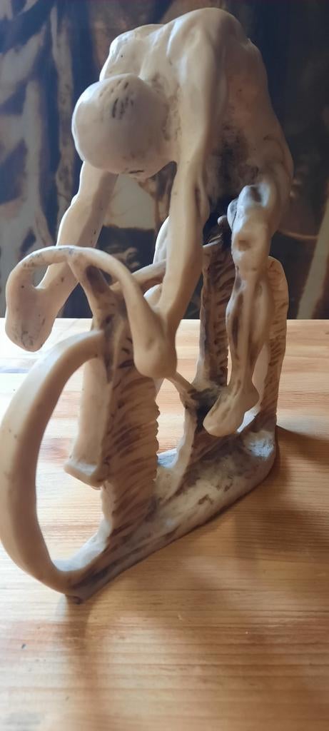 Beeld van een fietser, wielrenner., Ophalen of Verzenden