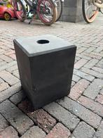 Betonpoer, Ophalen of Verzenden, Zo goed als nieuw