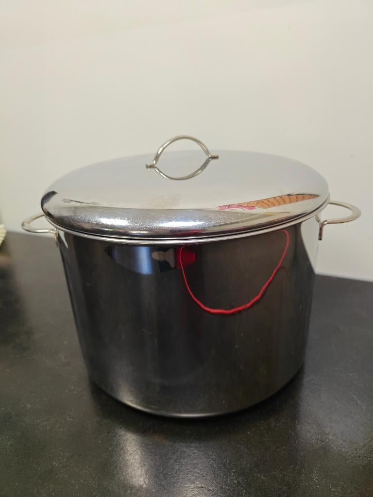 soeppan 7-8 liter, Huis en Inrichting, Keuken | Potten en Pannen, Gebruikt, Kookpan of Snelkookpan, Rvs, Ophalen of Verzenden