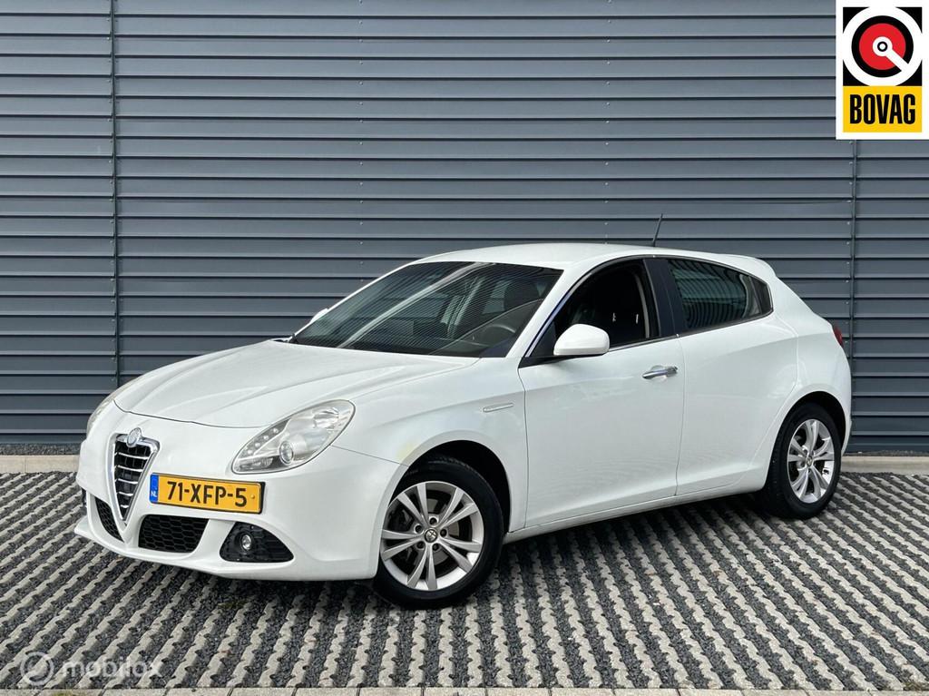 Alfa Romeo Giulietta 1.4 T Progression | DNA | Cruise, Auto's, Alfa Romeo, Voorwielaandrijving, Euro 5, Stof, Gebruikt
