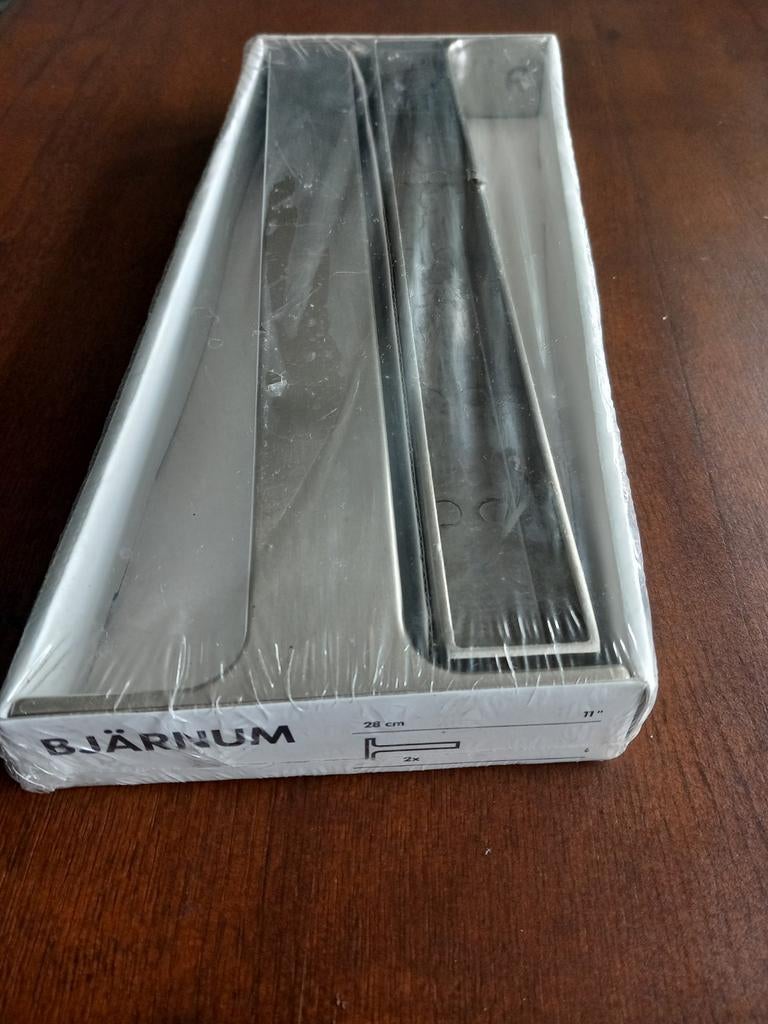 Bjärnum Ikea  1 set Plankdragers Nieuw in doos 28 cm, Huis en Inrichting, Ophalen of Verzenden, Nieuw