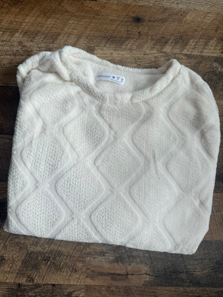 Fluffy trui, Kleding | Dames, Ophalen of Verzenden, Zo goed als nieuw, Maat 38/40 (M), Wit