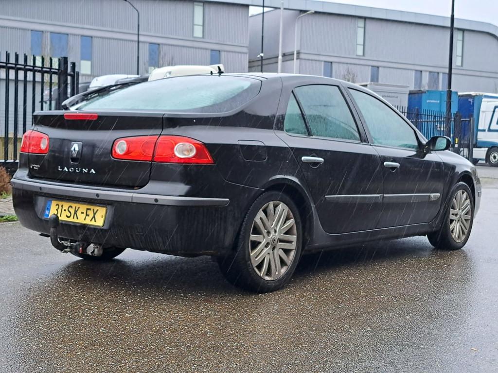 Renault Laguna 2.0-16V Privilège Export, Gebruikt, Zwart, 4 cilinders, Leder en Stof