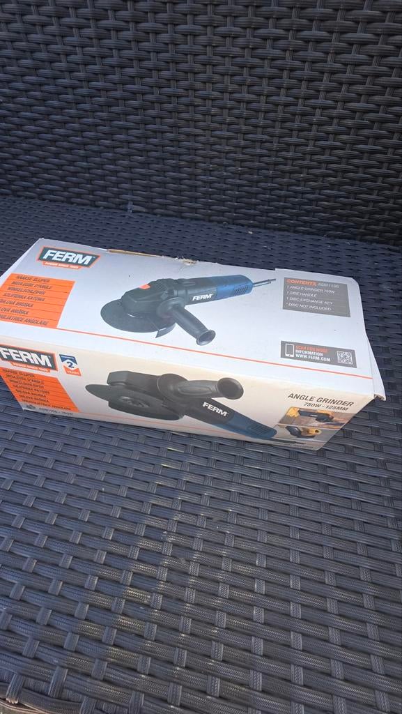 Ferm Haakse Slijper 750W - Nieuw in doos, Ophalen, Nieuw, Minder dan 700 watt, Haakse handslijpmachine