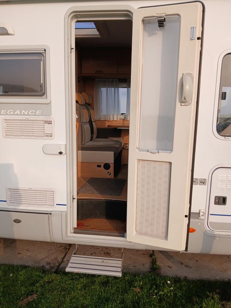 Caravans And Camping Burstner