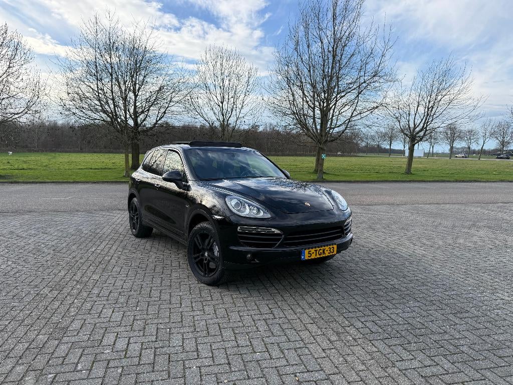 Porsche Cayenne 4.2 V8 Diesel Tiptronic S 2013 Zwart, Auto's, Automaat, Zwart, Leder, Diesel