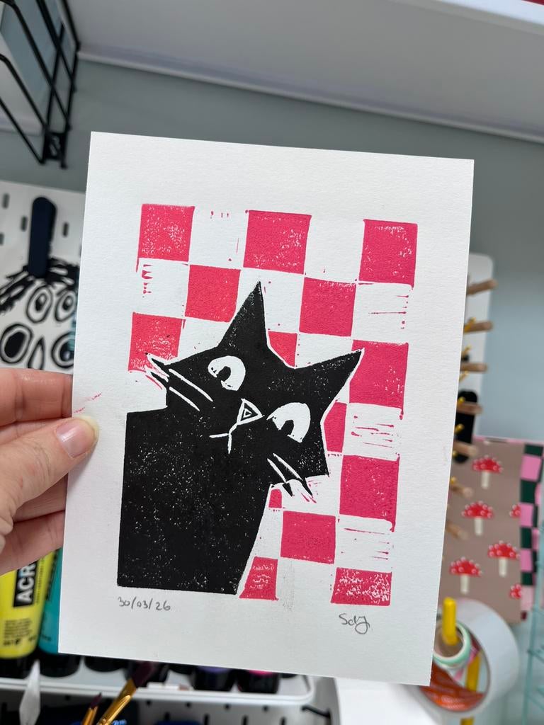 Linosnede afdruk Kat koraalrood ❤️ geblokt 15x20 cm, Antiek en Kunst, Kunst | Litho's en Zeefdrukken, Ophalen of Verzenden