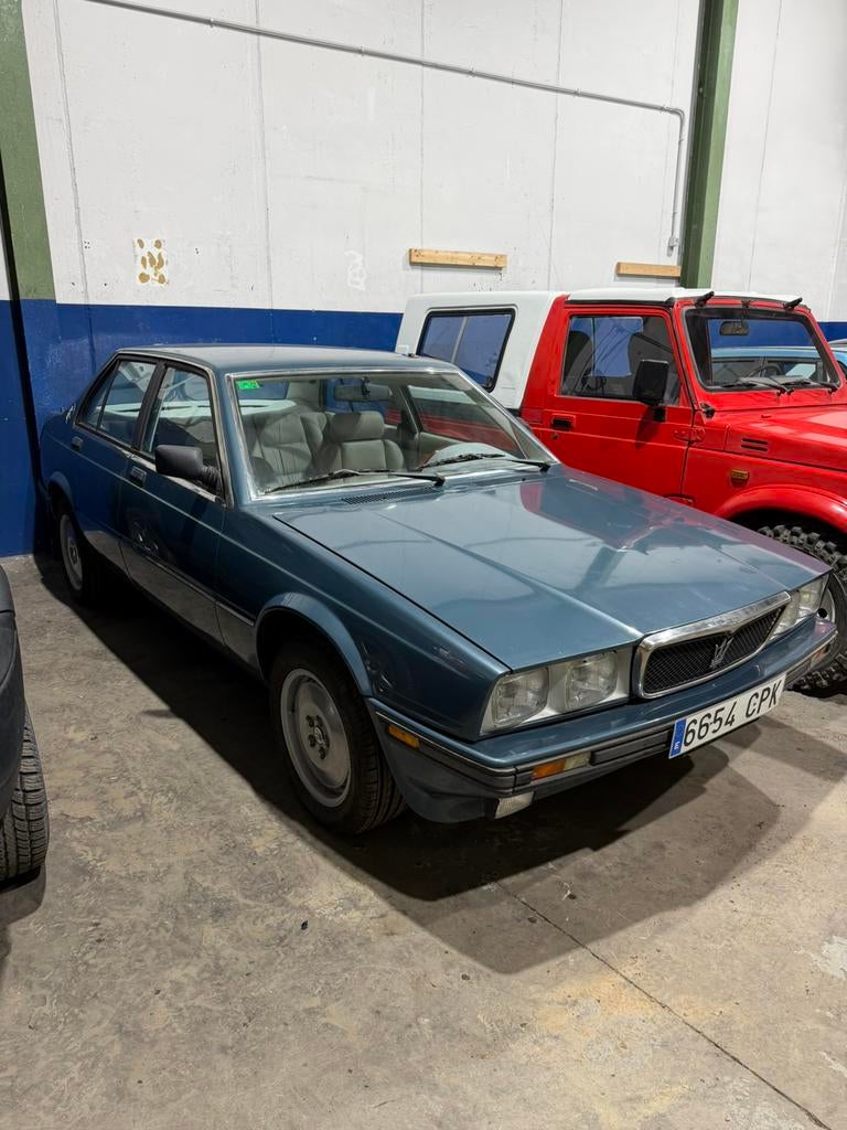 Maserati 420 biturbo, 100% origineel en roestvrij, 188 pk, Blauw, Handgeschakeld, Sedan