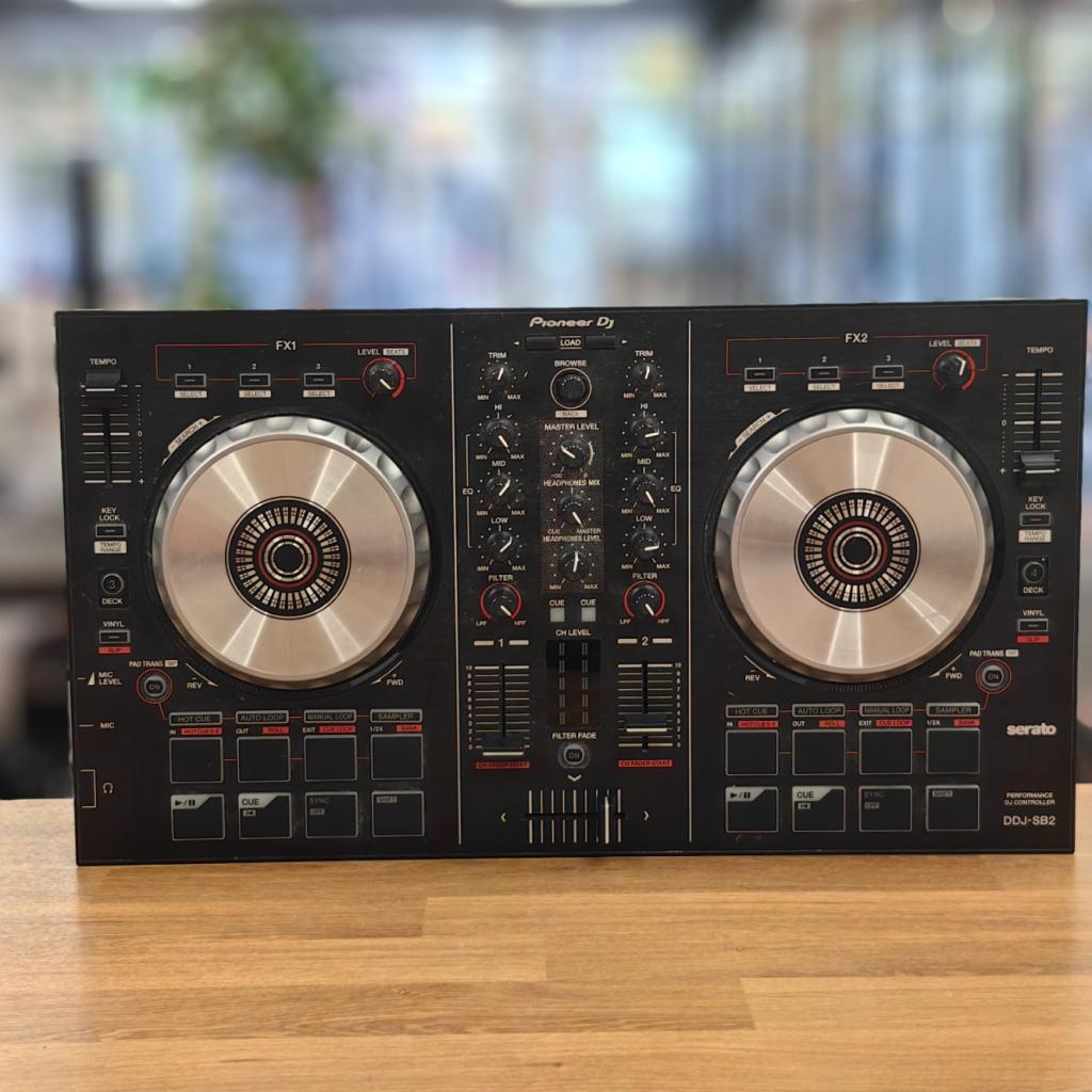 Pioneer DJ Serato DDJ-SB2 DJ Appratuur - Prima!, Muziek en Instrumenten, Dj-sets en Draaitafels, Pioneer, Zo goed als nieuw, Support@pioneer.com
