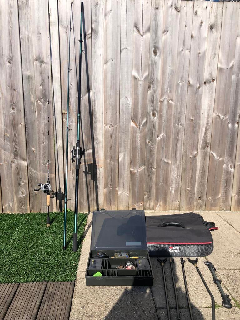 Complete visuitrusting: hengels, molens, koffer en meer, Ophalen of Verzenden, Gebruikt, Overige typen