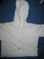 Wit vestje met capouchon, 69, Kinderen en Baby's, Babykleding | Maat 68, Ophalen of Verzenden, Zo goed als nieuw, Meisje, Truitje of Vestje