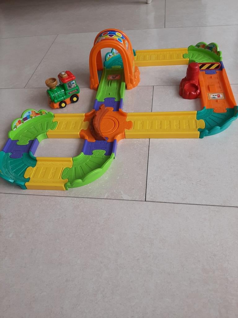 VTech Toet Toet Trein met spoorbaan en tunnel, Ophalen of Verzenden, Gebruikt