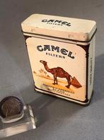 Vintage Sigarettenblikje Camel Filters, Sixties, Ophalen of Verzenden, Gebruikt, Tabaksdoos of Verpakking