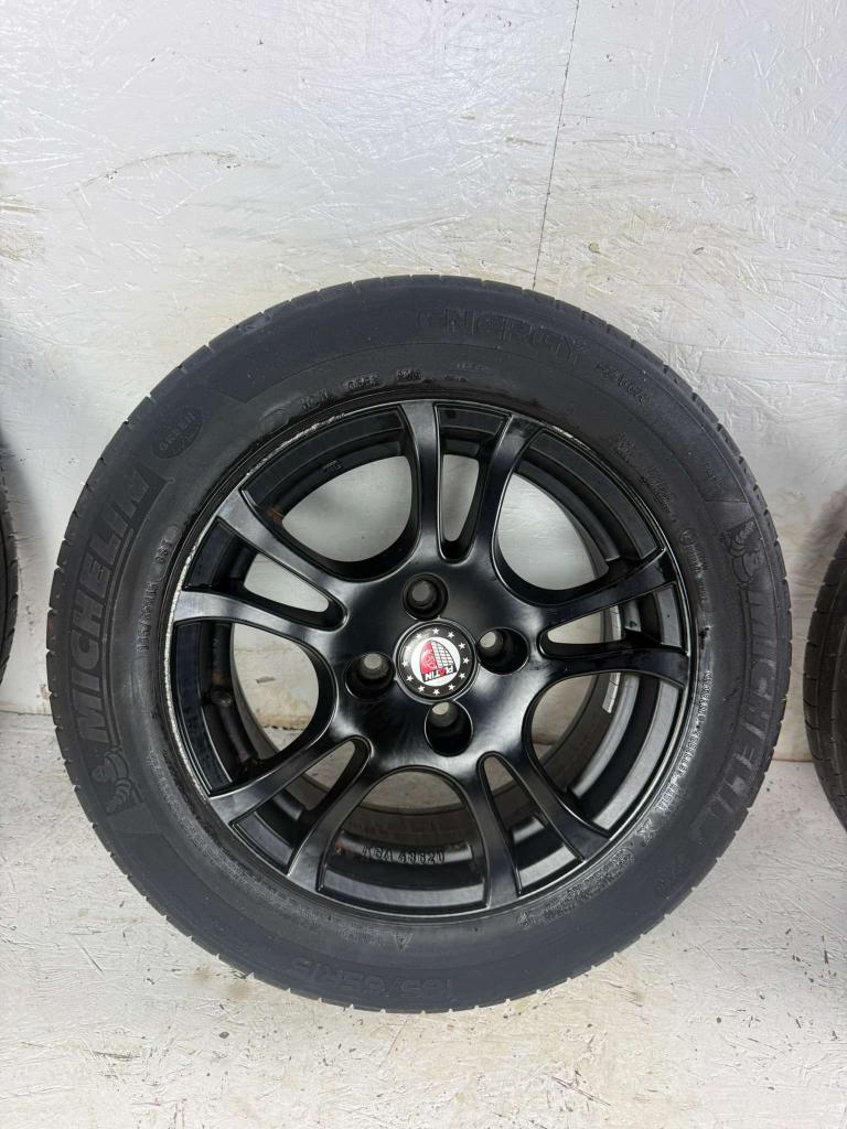 Opel Corsa Toyota Yaris Nissan Micra velgen 15" 4x100 zomer, Auto-onderdelen, Banden en Velgen, Niet ingevuld, Gebruikt, 15 inch