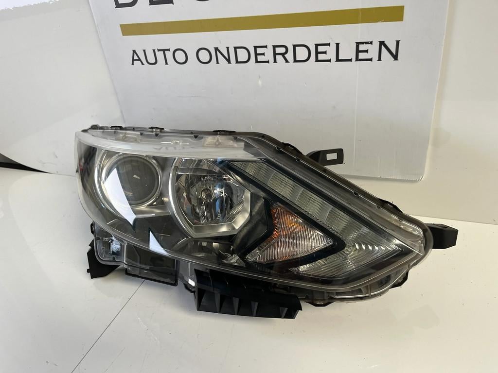 NISSAN QASHQAI J11 KOPLAMP LED RECHTS 100-18013 BESCHADIGD, Takashima 1-chome 1-1
220-8686  Yokohama, Ophalen of Verzenden, NISSAN_SR@mail.nissan.co.jp
