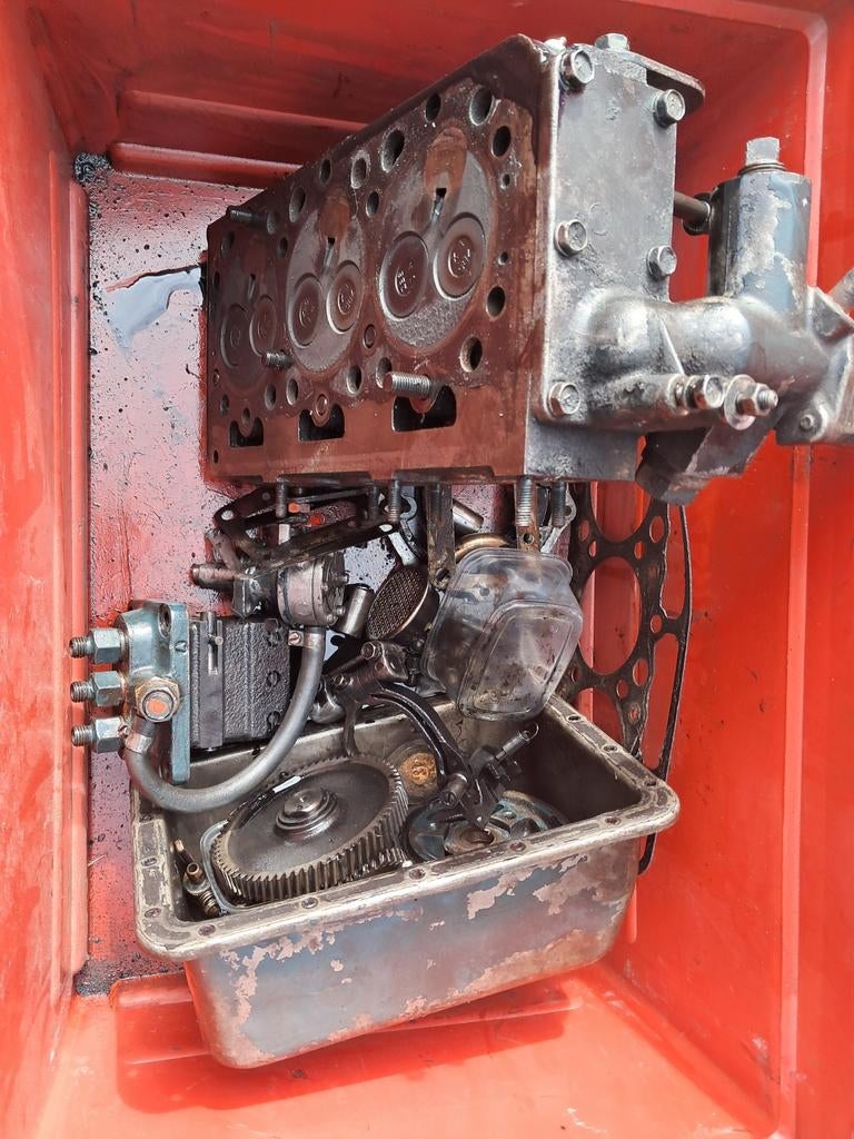 Kubota D850 motor voor onderdelen, Ophalen