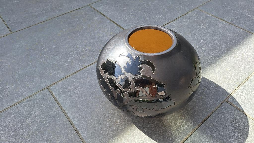 Vazen, Zwart, Aardewerk of Porselein, Ophalen of Verzenden, Zo goed als nieuw