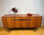 Gratis verzending! MidCentury Retro Vintage DressoirTeak1960, Mid century retro vintage teak dressoir deens design 1960, Gebruikt