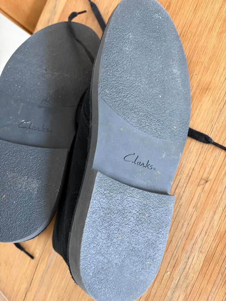 Clarks zwart desert boots mt 40, Schoenen met lage hakken, Zwart, Ophalen of Verzenden, Zo goed als nieuw