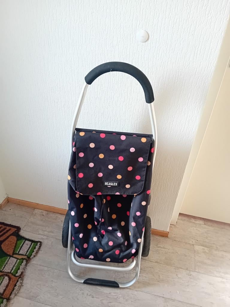 Trolley, Ophalen, Zo goed als nieuw, Zwart, 30 cm of meer