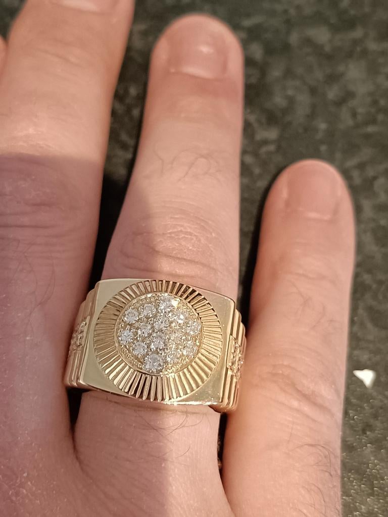Gouden heren ring 18 karaat met 26 diamanten. 17.94gram!!, 20 of groter, Heer, Ophalen of Verzenden, Zo goed als nieuw