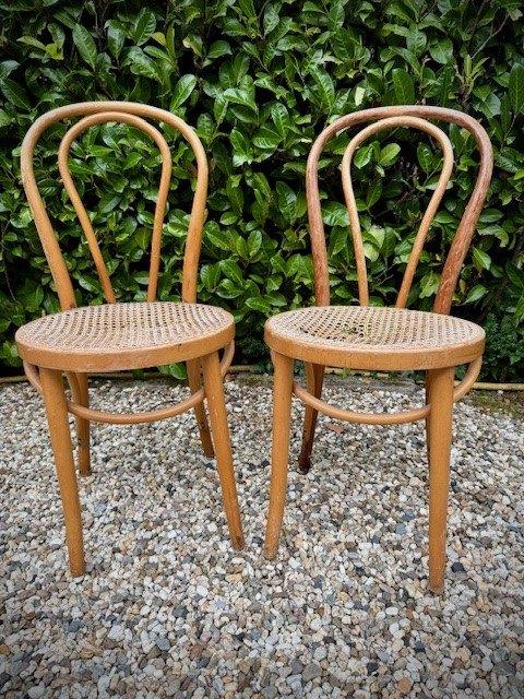 2x Vintage THONET No.14 bistrostoel, set €55,-, Gebruikt, Twee, Overige kleuren, Vintage, Design, Gebogen naturel Beukenhout, 19e eeuws model