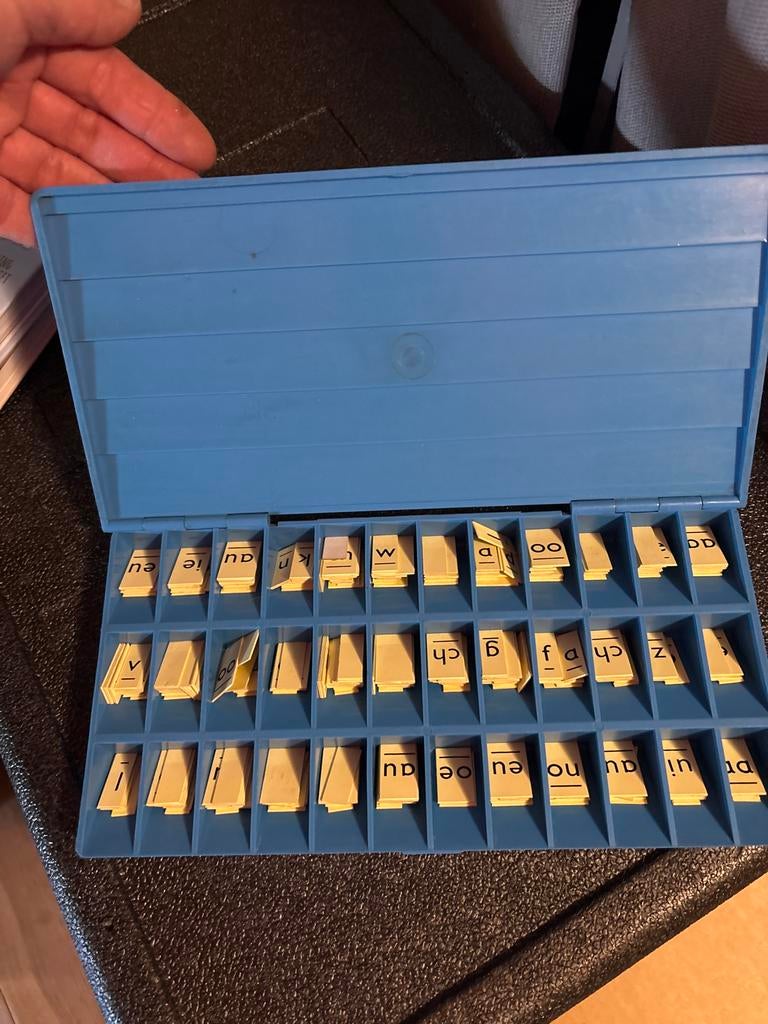 Letterdoosje om te leren lezen en spellen, Ophalen of Verzenden, Gebruikt, Taal en Lezen