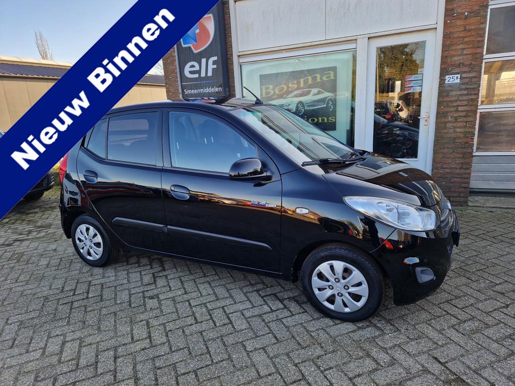 Hyundai i10 1.0i "i-Drive Cool" Hoge instap - Airco - Apk 22, Auto's, Hyundai, Voorwielaandrijving, Euro 5, Stof, 31 €/maand
